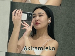 Akiramieko