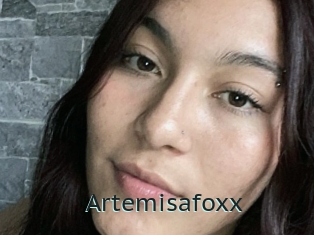 Artemisafoxx