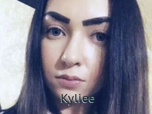 Kyliee_
