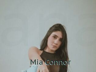 Mia_Connor