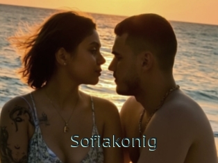sofiakonig Anal X