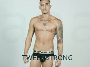 TWEEKSTRONG